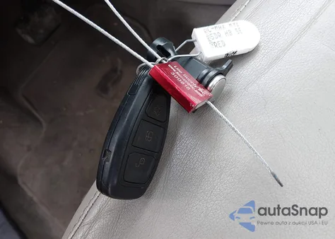 2013 Ford C-Max Hybrid Sel z USA, uszkodzony, nr VIN 1FADP5BU5DL541453